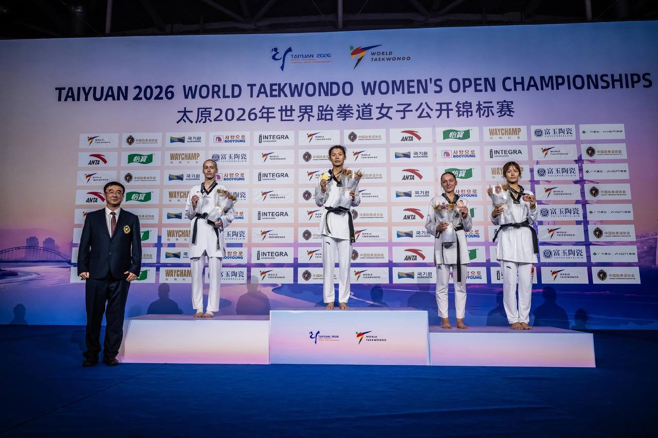 София Мотлох – серебряный призёр Открытого женского чемпионата мира в Тайюане в первый день соревнований!